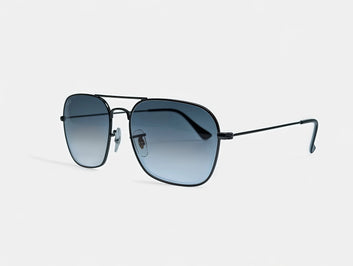 Ray-Ban RB3136 Caravan
